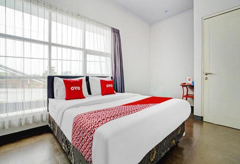 Szálloda Oyo 90324 Si Jalak Guest House