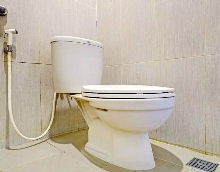 Hotelli Oyo 90324 Si Jalak Guest House