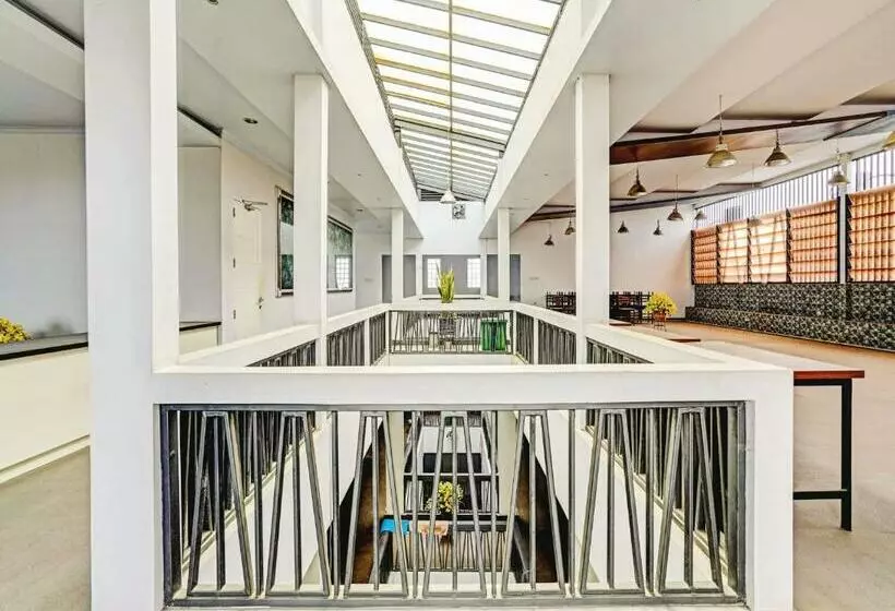 Hotelli Oyo 90324 Si Jalak Guest House