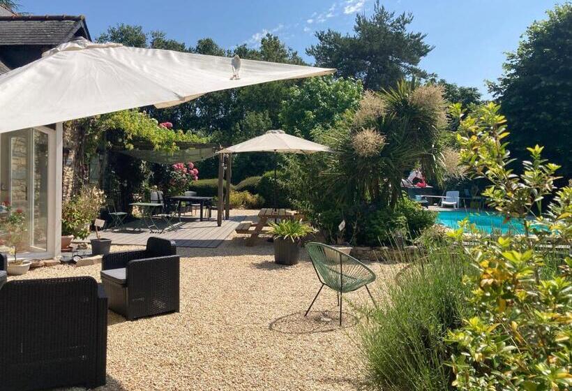 مبيت وإفطار Chambres D Hotes La Marmoire