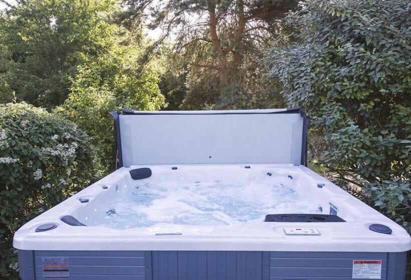 مبيت وإفطار Chambres D Hotes La Marmoire