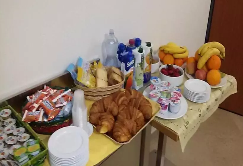 ベッドアンドブレックファースト Monte Castello