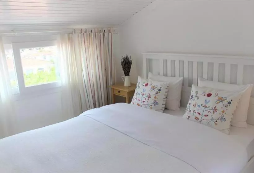 Aamiaismajoitus (B&B) Villamer Alaçatı