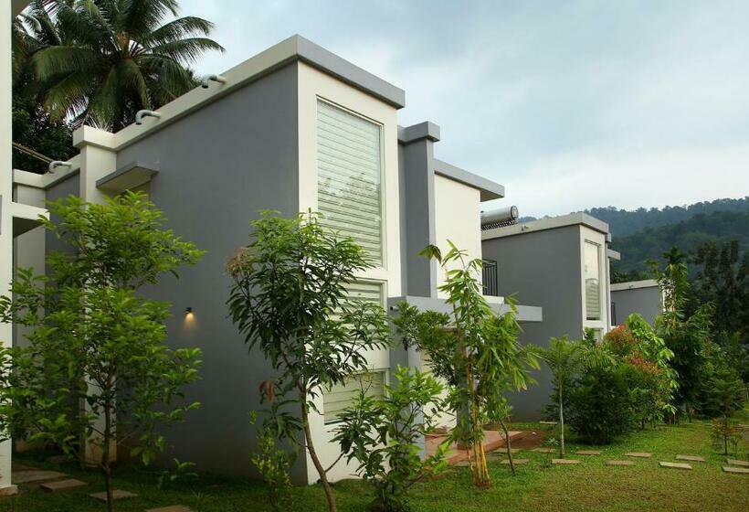 Casa Rio Resorts Athirappilly