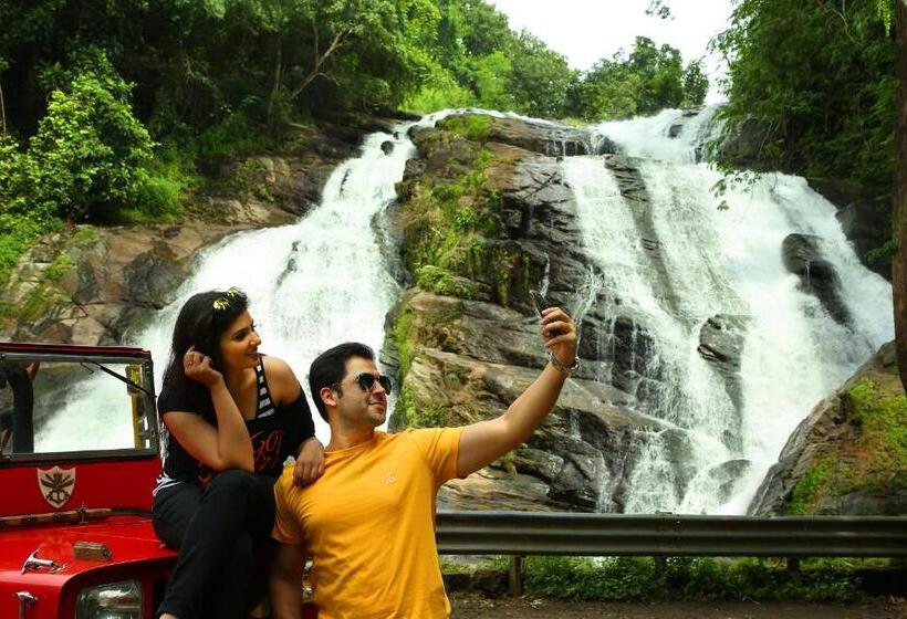 Casa Rio Resorts Athirappilly