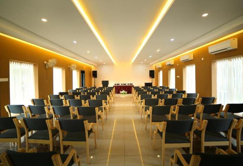 Casa Rio Resorts Athirappilly