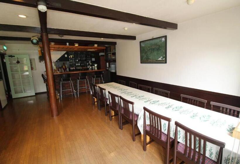 Hotel 貸切宿にんじん