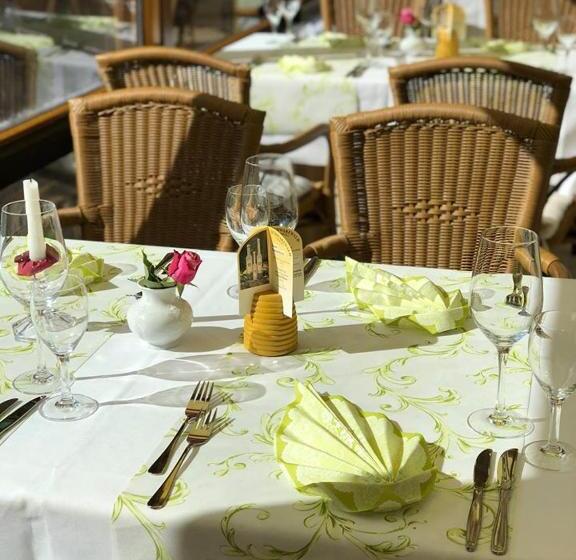 酒店 Gasthaus Zum Ochsen