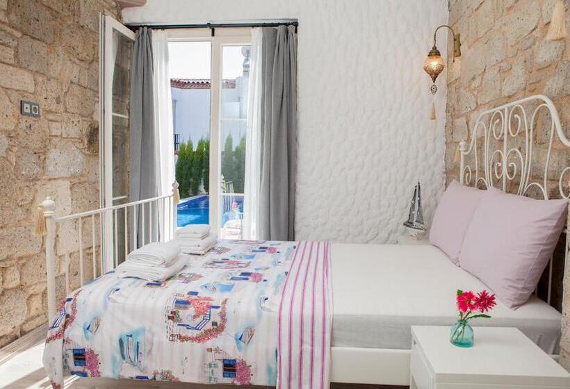 Hotel Kybele Suites Alaçatı