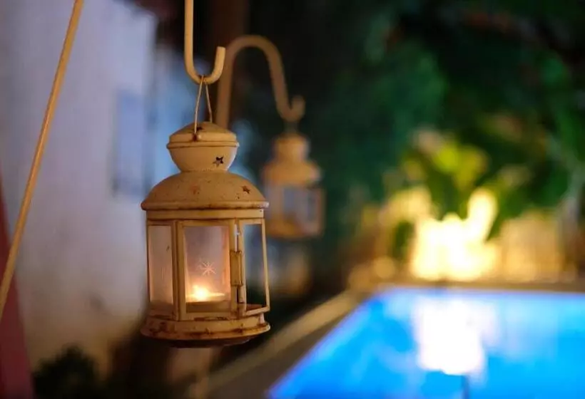 هتل Kybele Suites Alaçatı