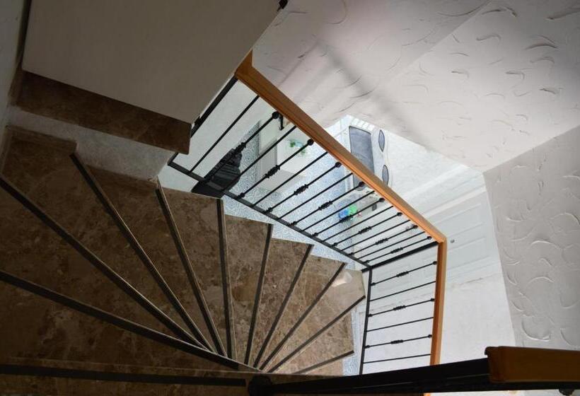 Hotel Kybele Suites Alaçatı