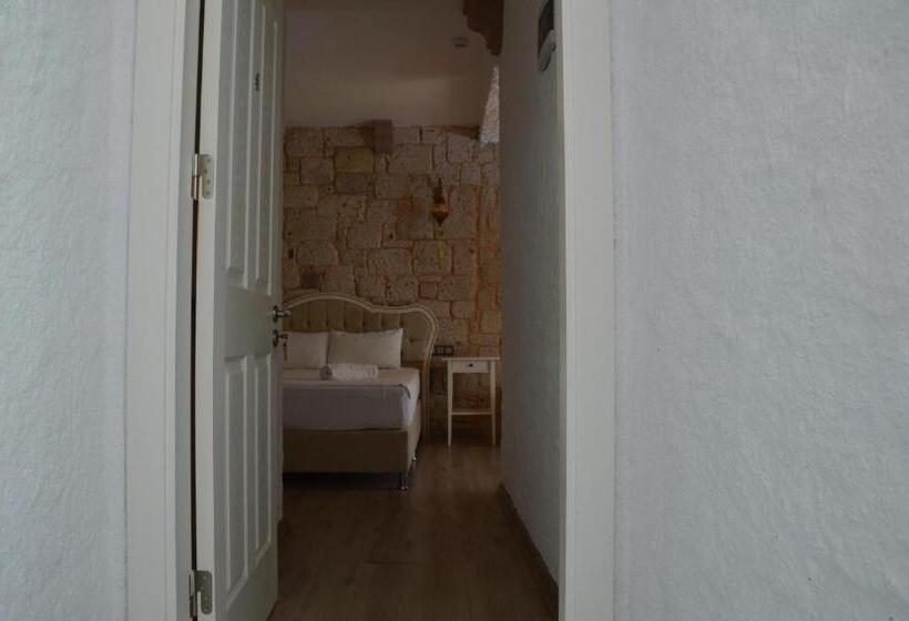 Hotel Kybele Suites Alaçatı