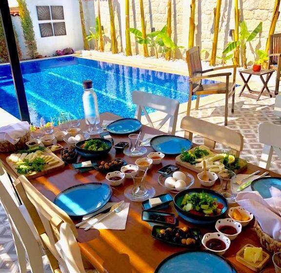 Hotel Kybele Suites Alaçatı