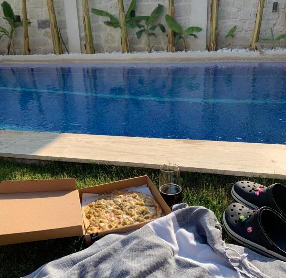 Hotel Kybele Suites Alaçatı