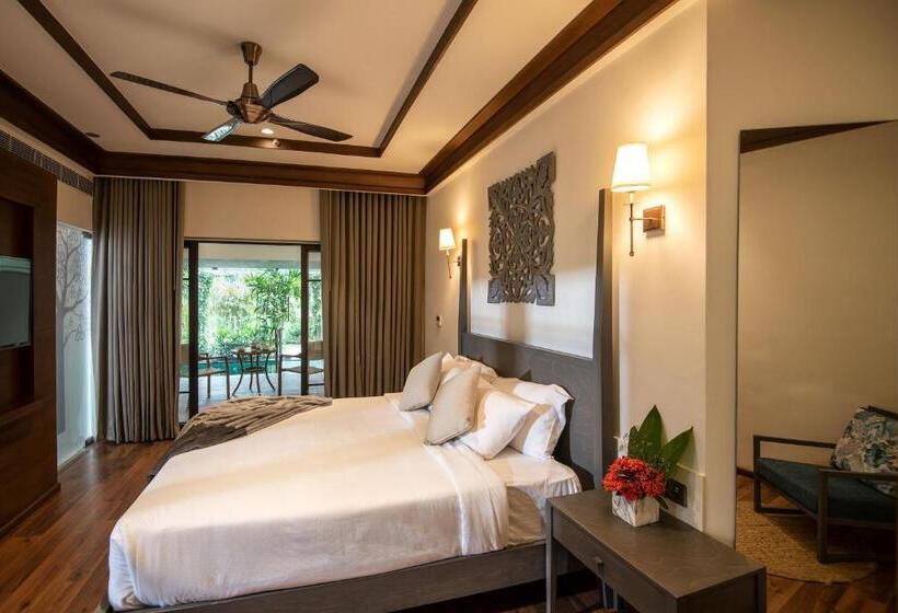 Hotel Niraamaya Retreats Samroha Athirappilly