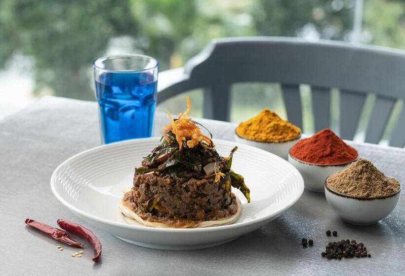 Hotel Niraamaya Retreats Samroha Athirappilly