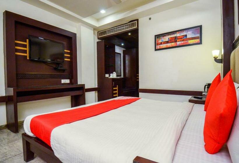 Fotos del hotel Oyo 19628  Amba International:  14