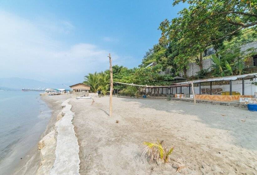 فندق Reddoorz Plus @ Subic 2n2 Beach Resort Zambales