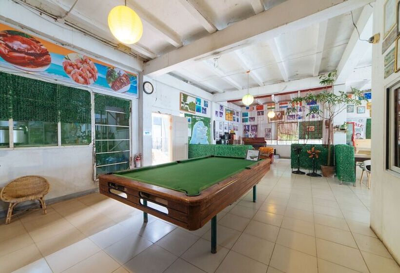 فندق Reddoorz Plus @ Subic 2n2 Beach Resort Zambales