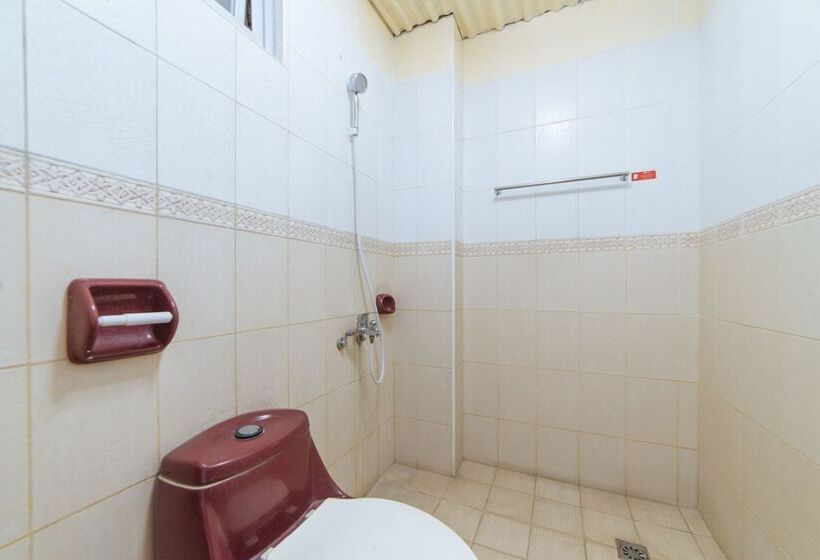 فندق Reddoorz Plus @ Subic 2n2 Beach Resort Zambales