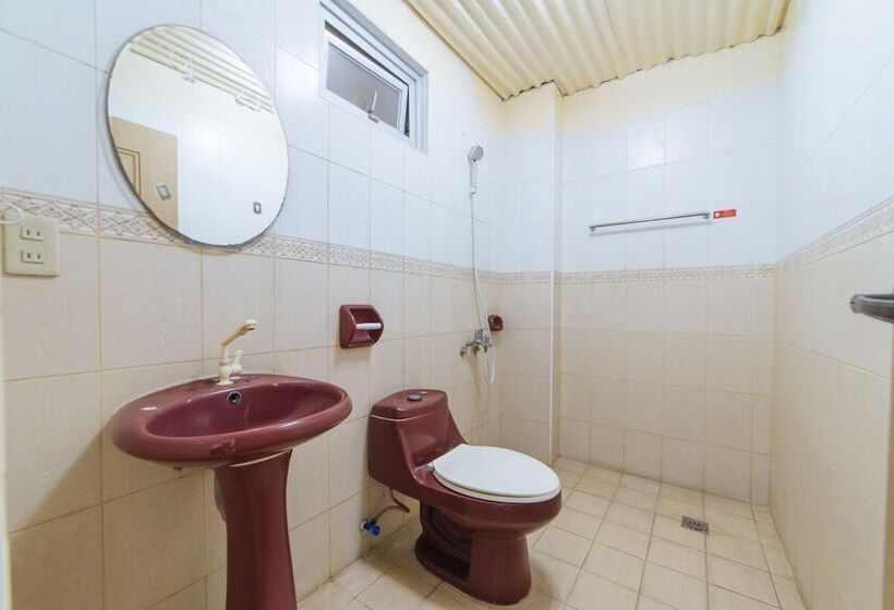 فندق Reddoorz Plus @ Subic 2n2 Beach Resort Zambales