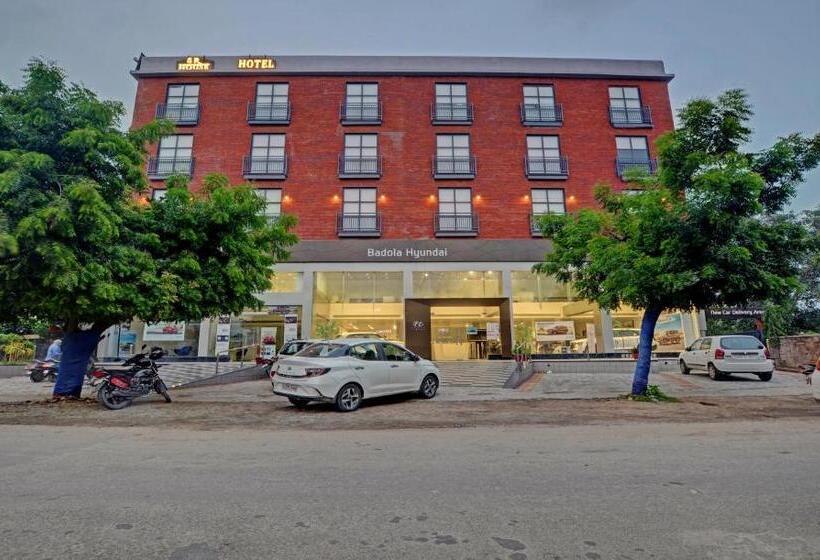 בית מלון כפרי Medalio Resort Udaipur Shobhagpura