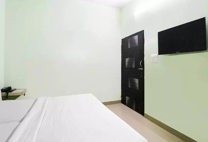 ホテル Vaccinated Staff  Oyo 79969 Flagship Night Inn