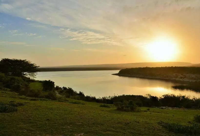 Lomakeskus De Hoop Collection   Campsite Rondawels