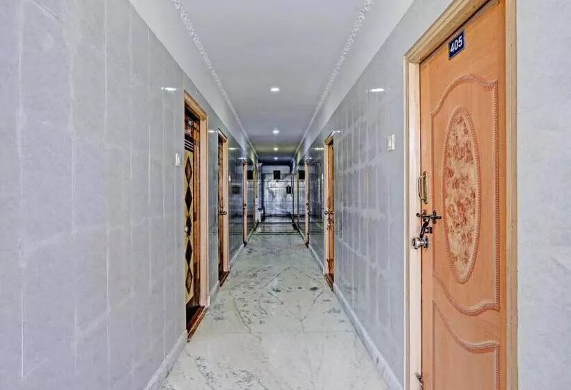 ホテル O Golden Pride