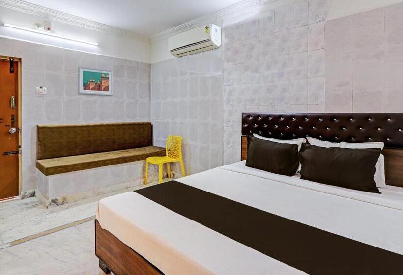 ホテル O Golden Pride