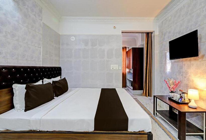 ホテル O Golden Pride