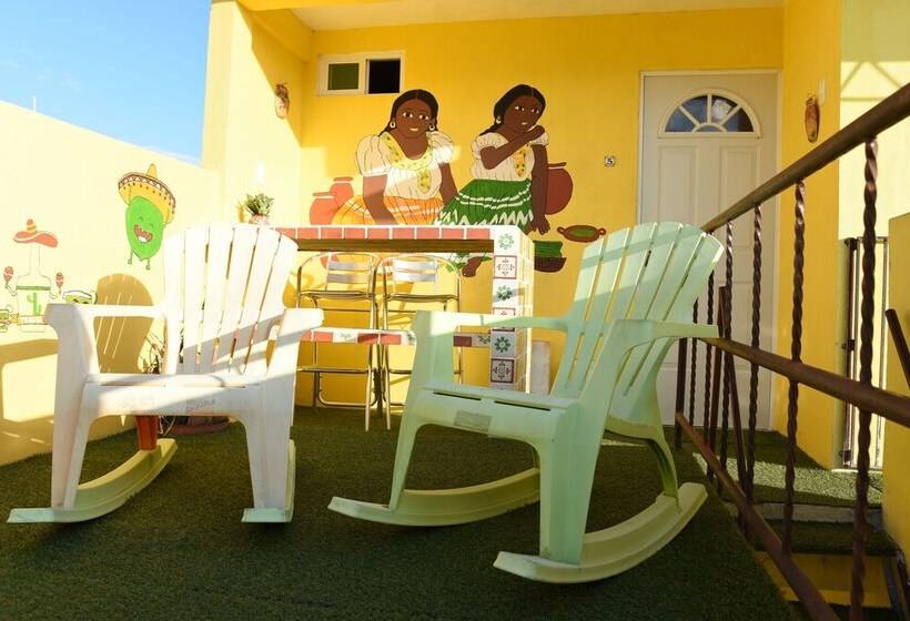 بنسيون Cancun Guest House 5