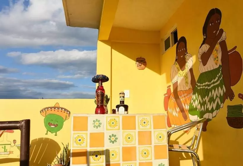 پانسیون Cancun Guest House 5