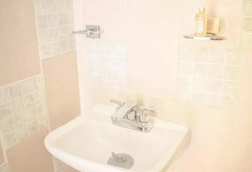 پانسیون Cancun Guest House 5