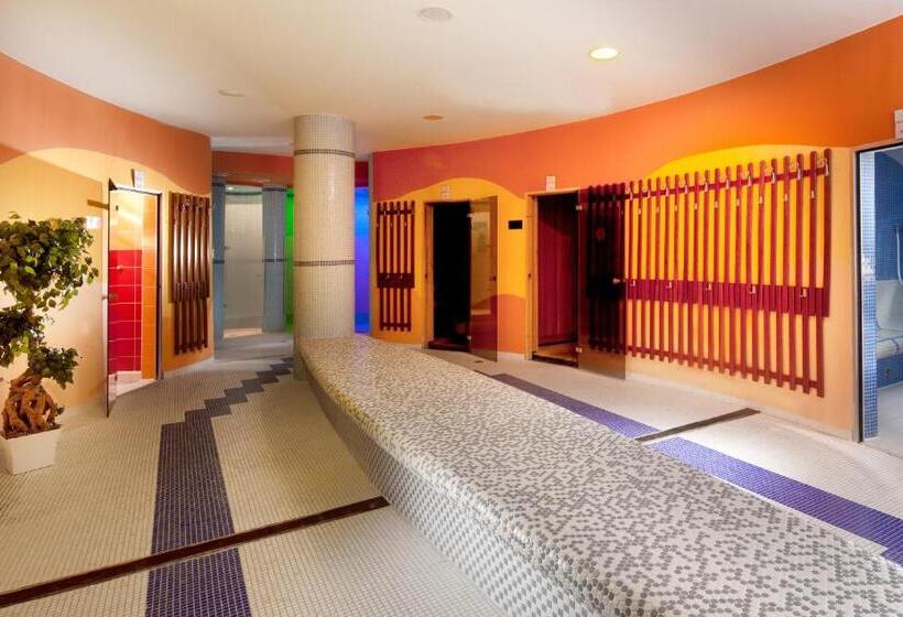 منتجع Lipno Wellness - Frymburk Hotel Private Family Room