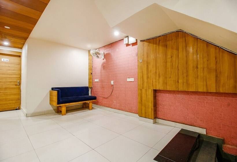 Hôtel Fabexpress Sunshine Regency