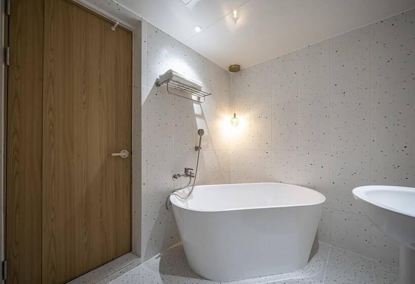 Gumi Indong Hotel Casa Lucido