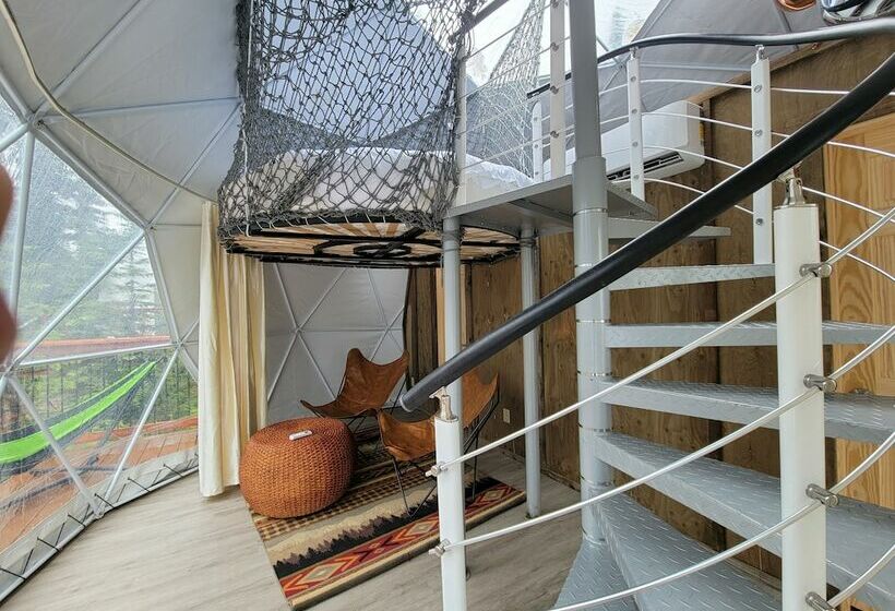 فندق Clear Sky Resorts Glacier Unique Sky Domes