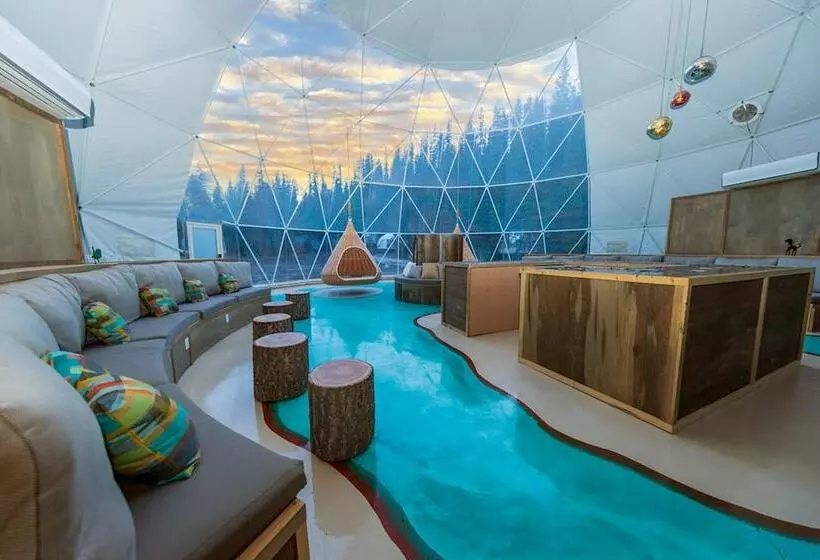ホテル Clear Sky Resorts  Glacier  Unique Sky Domes