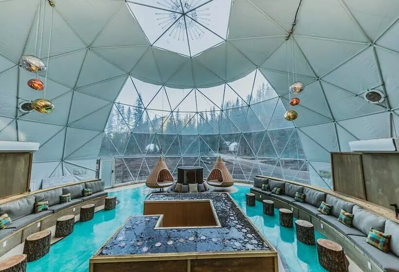 ホテル Clear Sky Resorts  Glacier  Unique Sky Domes