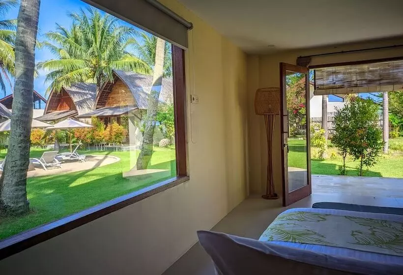 ホテル The Club Villas Lombok