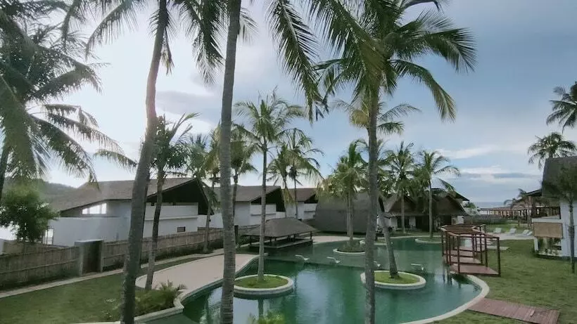 ホテル The Club Villas Lombok