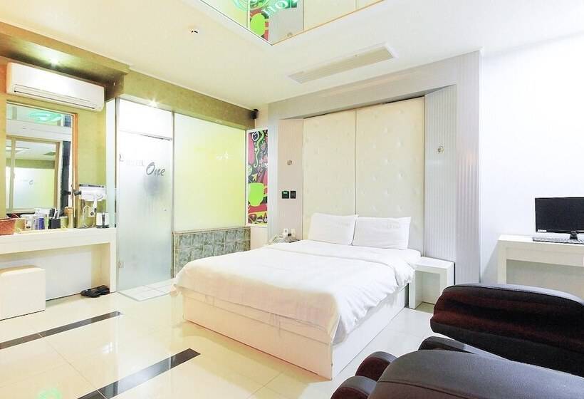 Motel Gwangju Hanam One