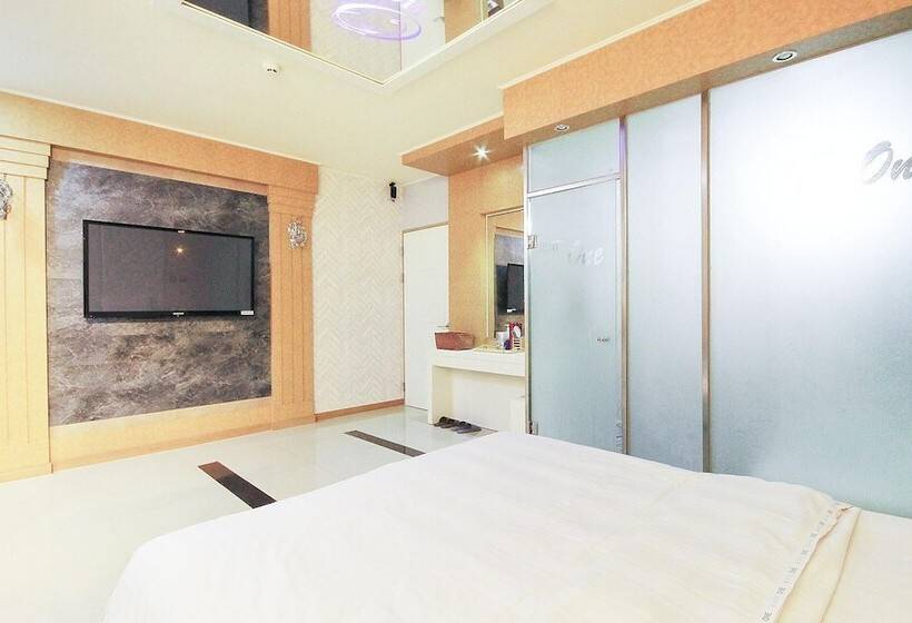 Motel Gwangju Hanam One