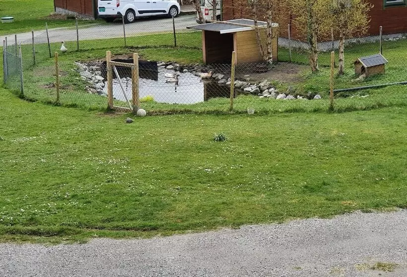 Majatalo Vestavind Hytter Og Rom As