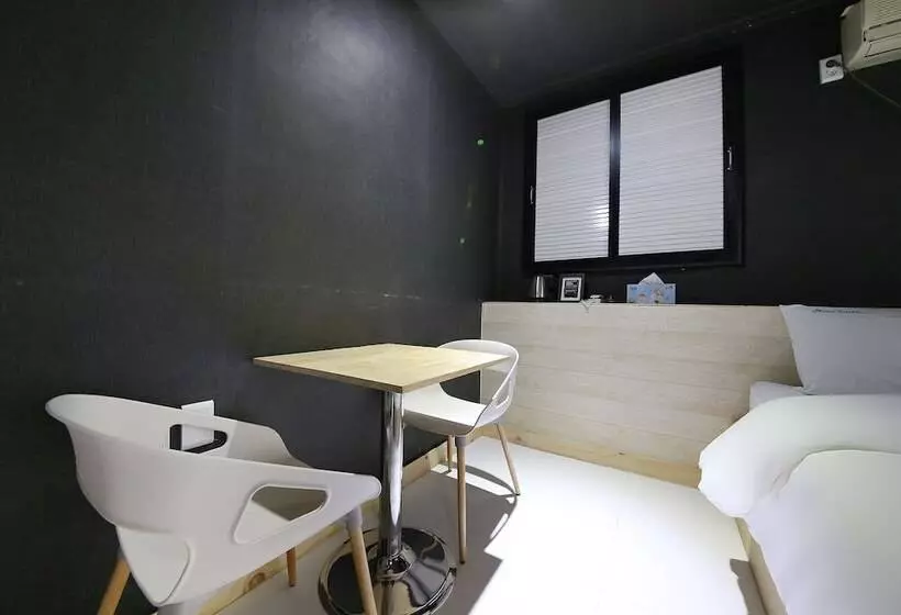 Suwon Hotel Inside