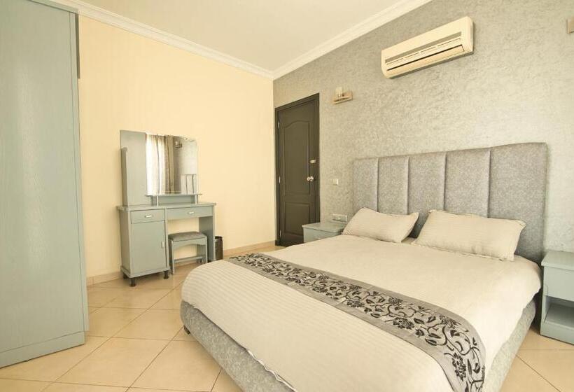 Appart Hôtel Founty Beach