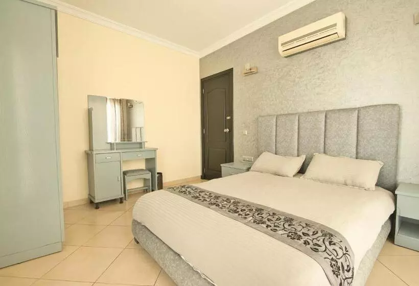 Appart Hôtel Founty Beach