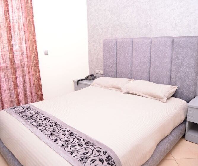 Appart Hôtel Founty Beach