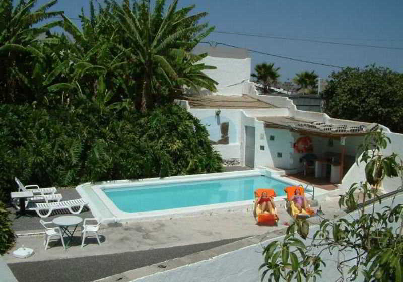 Cho Manuel Residence